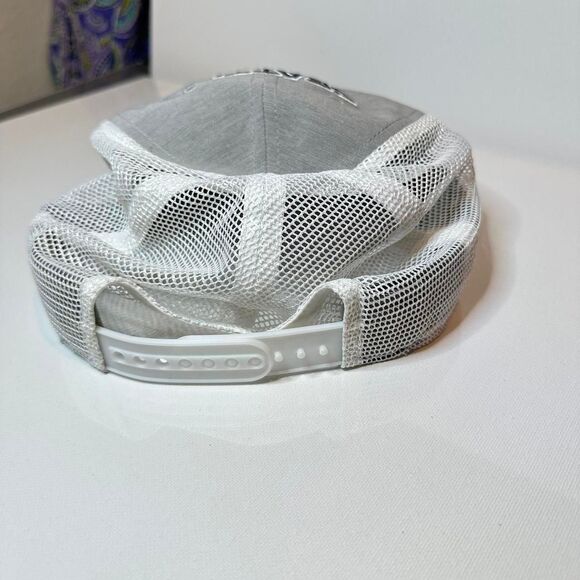 Seattle Seahawks Fanatics grey‎ and white snapback - Picture 4 of 5